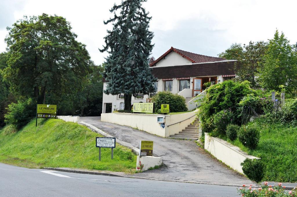 Logis Hotel Le Prieure Saint-Marcel  Buitenkant foto