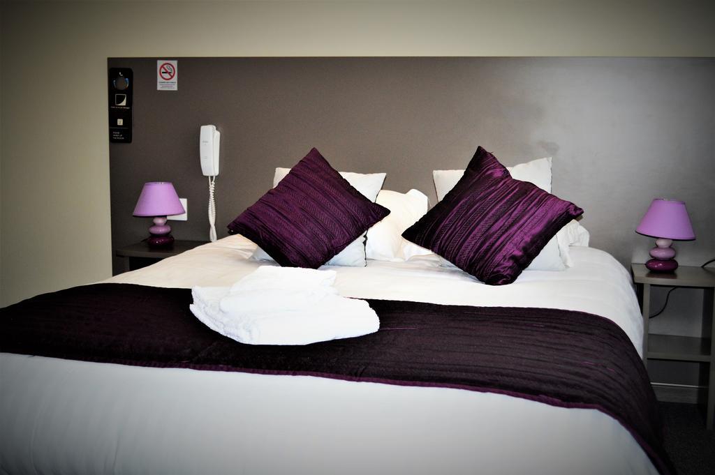 Logis Hotel Le Prieure Saint-Marcel  Buitenkant foto