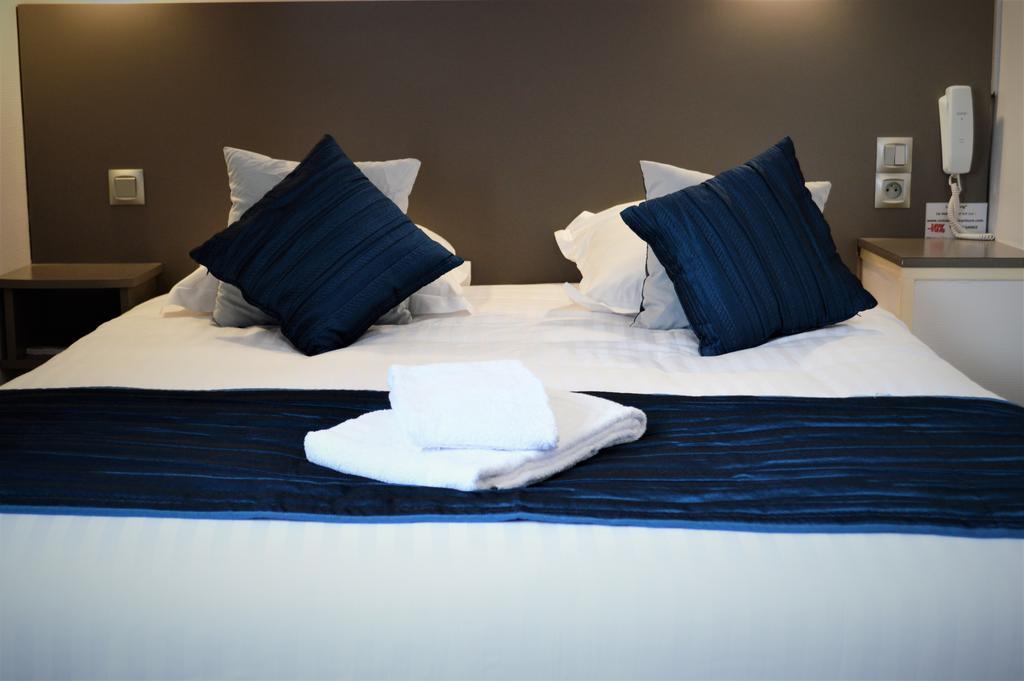Logis Hotel Le Prieure Saint-Marcel  Buitenkant foto